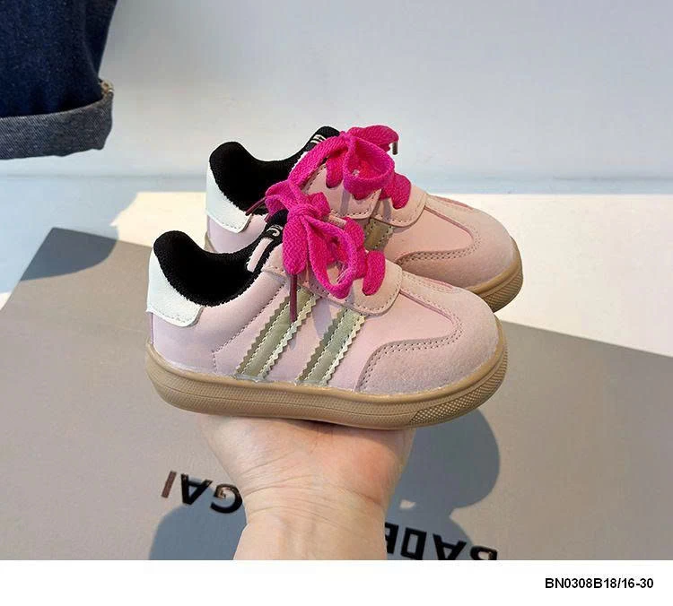 GIÀY THỂ THAO MŨI DA LỘN SZ NHÍ