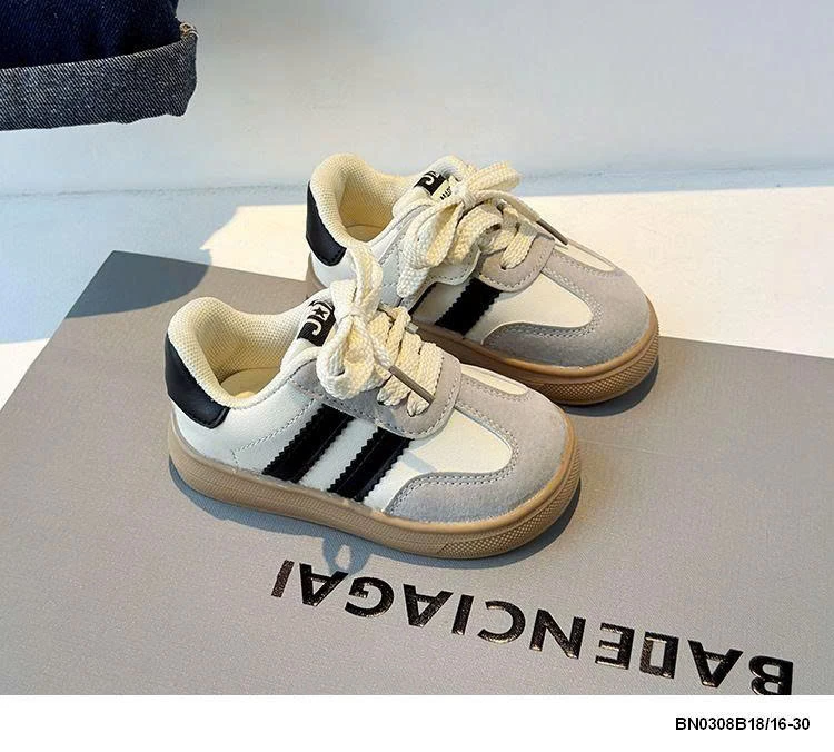 GIÀY THỂ THAO MŨI DA LỘN SZ NHÍ