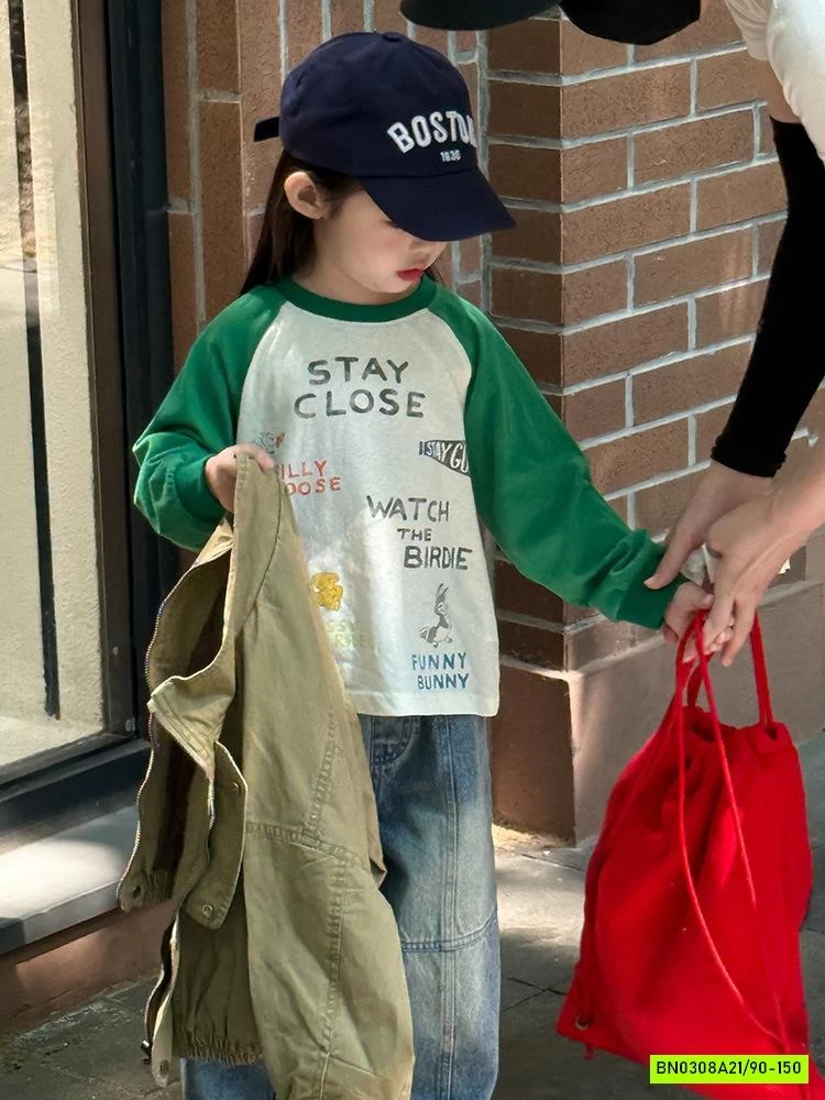 ÁO THUN HÌNH PHỐI MÀU TAY