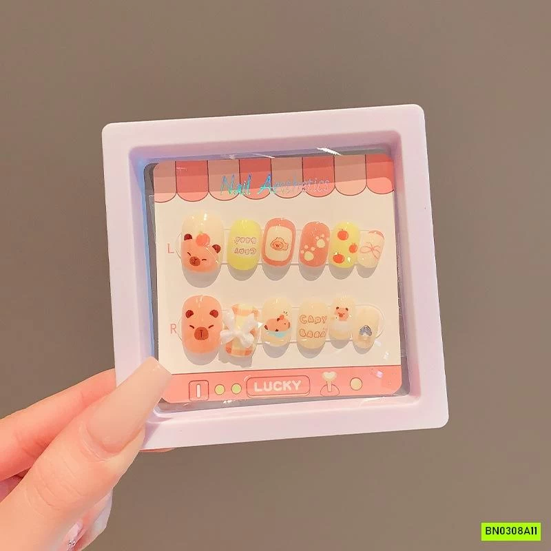 SÉT DÁN MÓNG TAY KUTE CHO BÉ