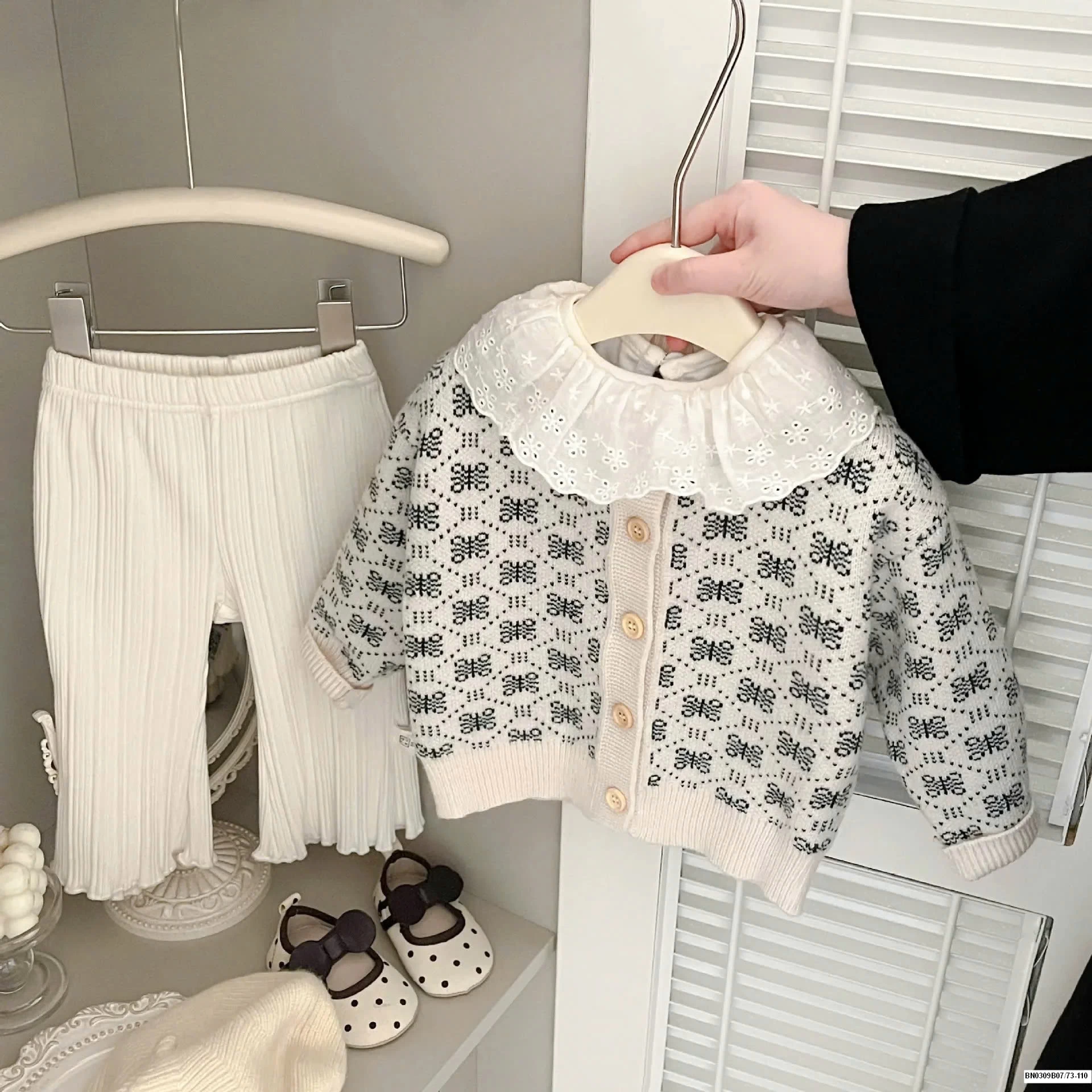 ÁO LEN HOA SIZE NHÍ