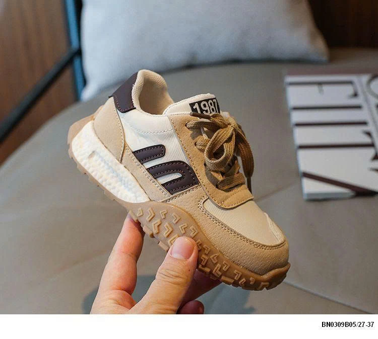 GIÀY THỂ THAO 1987