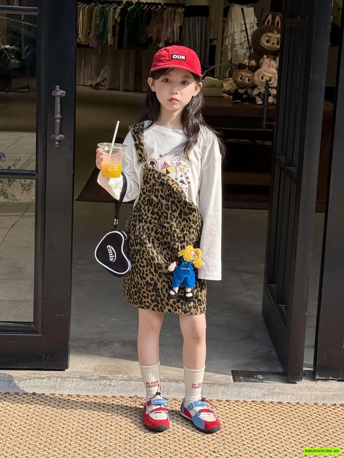 SÉT VÁY YẾM BEO MIX ÁO THUN TRẮNG