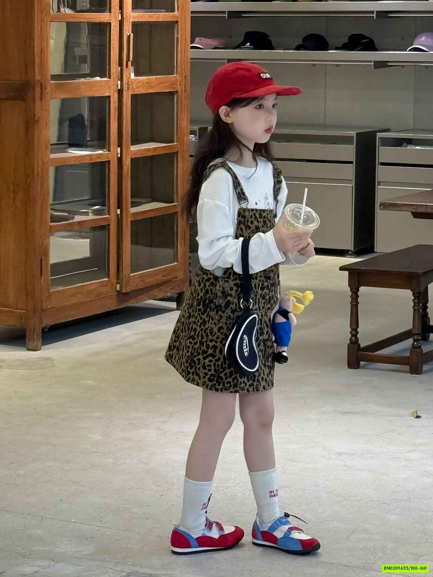 SÉT VÁY YẾM BEO MIX ÁO THUN TRẮNG