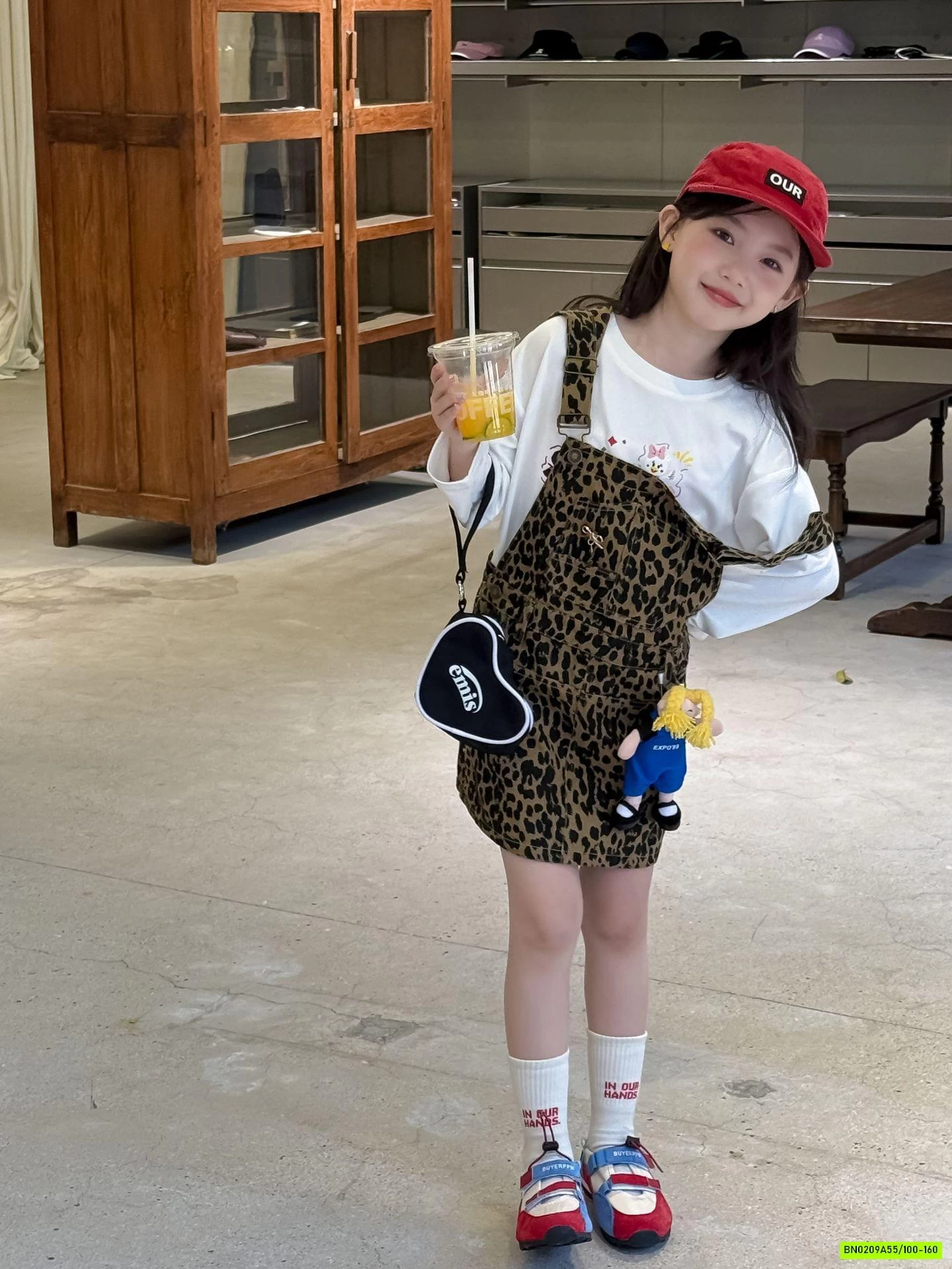 SÉT VÁY YẾM BEO MIX ÁO THUN TRẮNG