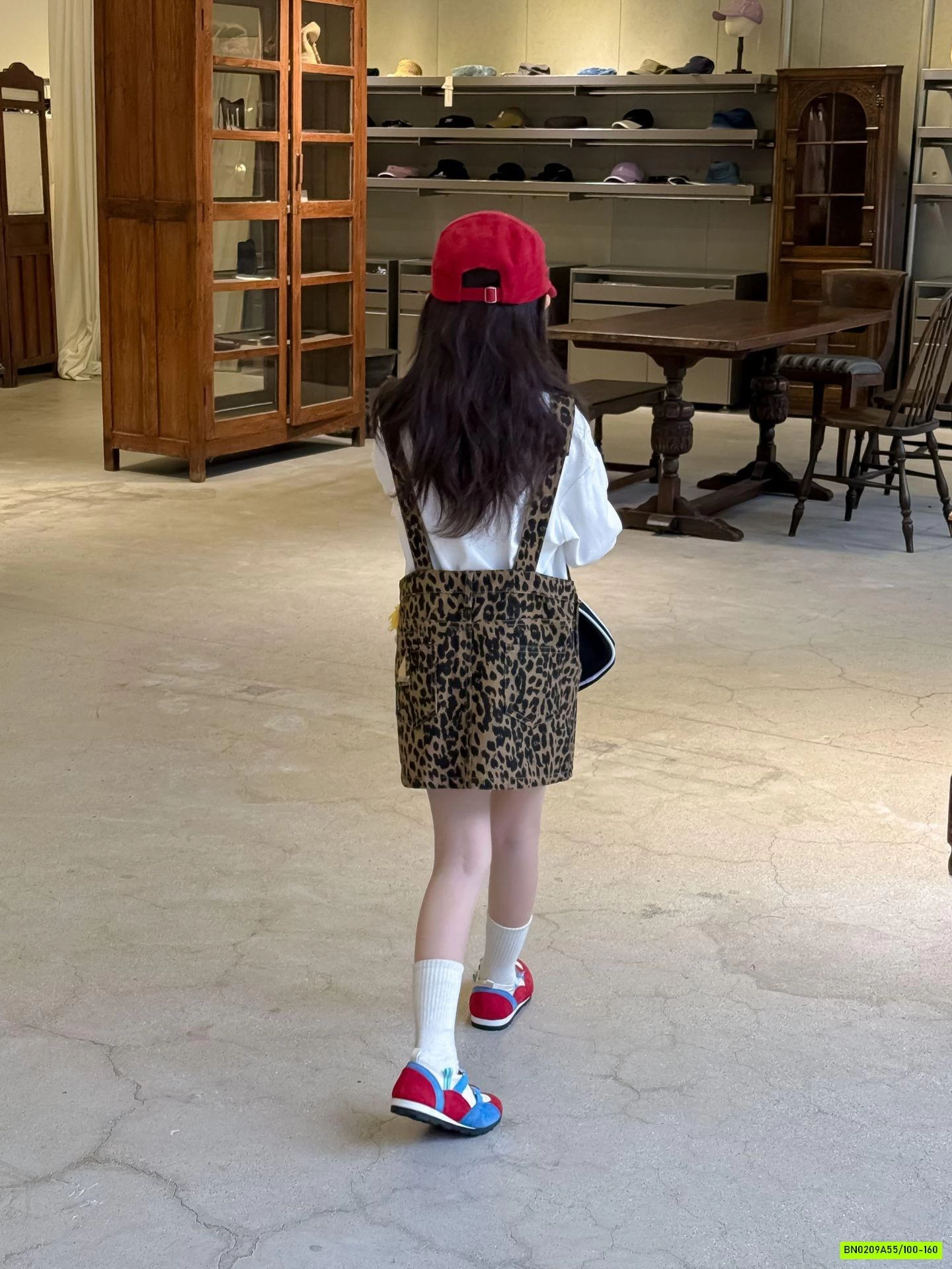 SÉT VÁY YẾM BEO MIX ÁO THUN TRẮNG