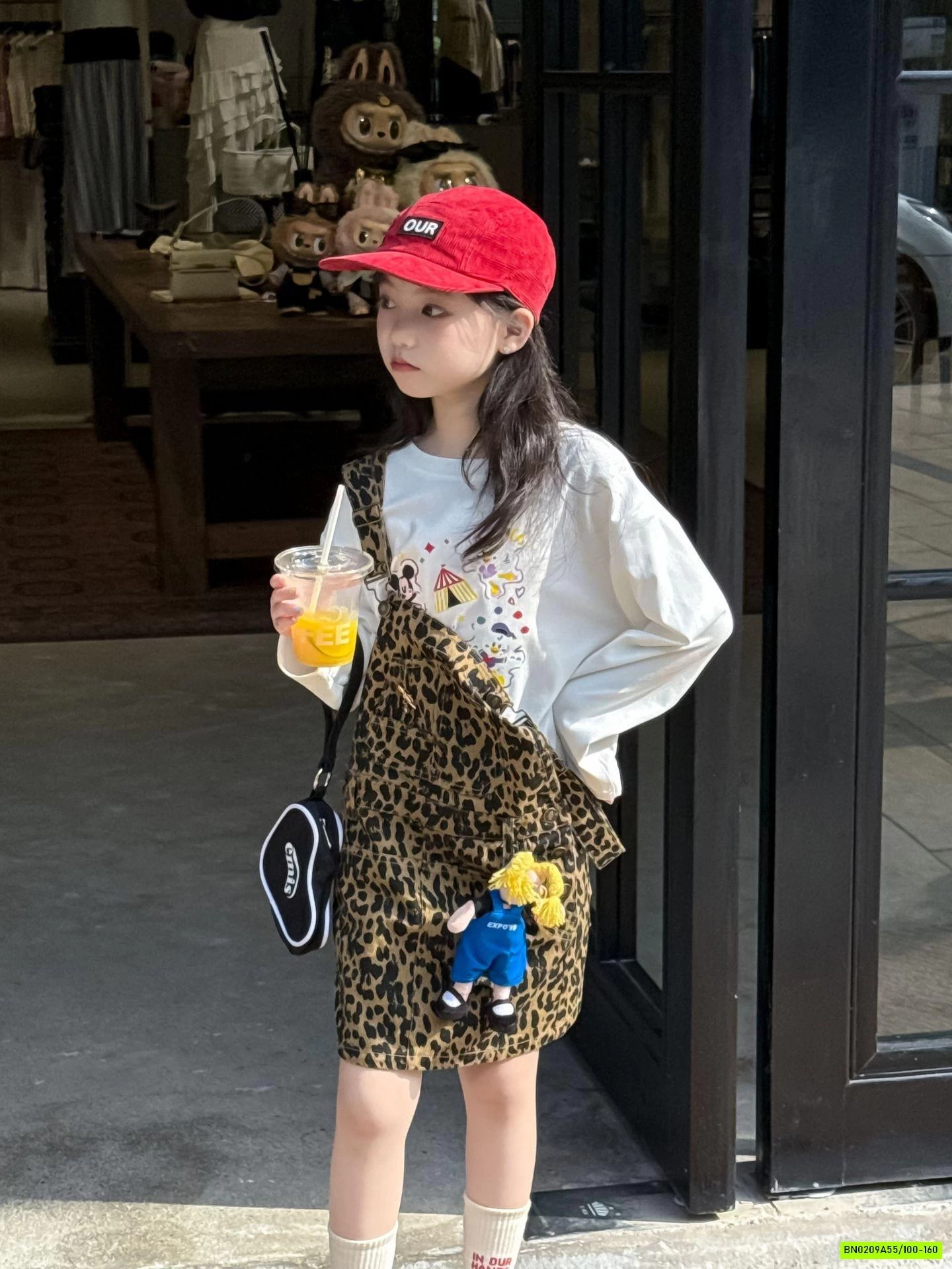 SÉT VÁY YẾM BEO MIX ÁO THUN TRẮNG