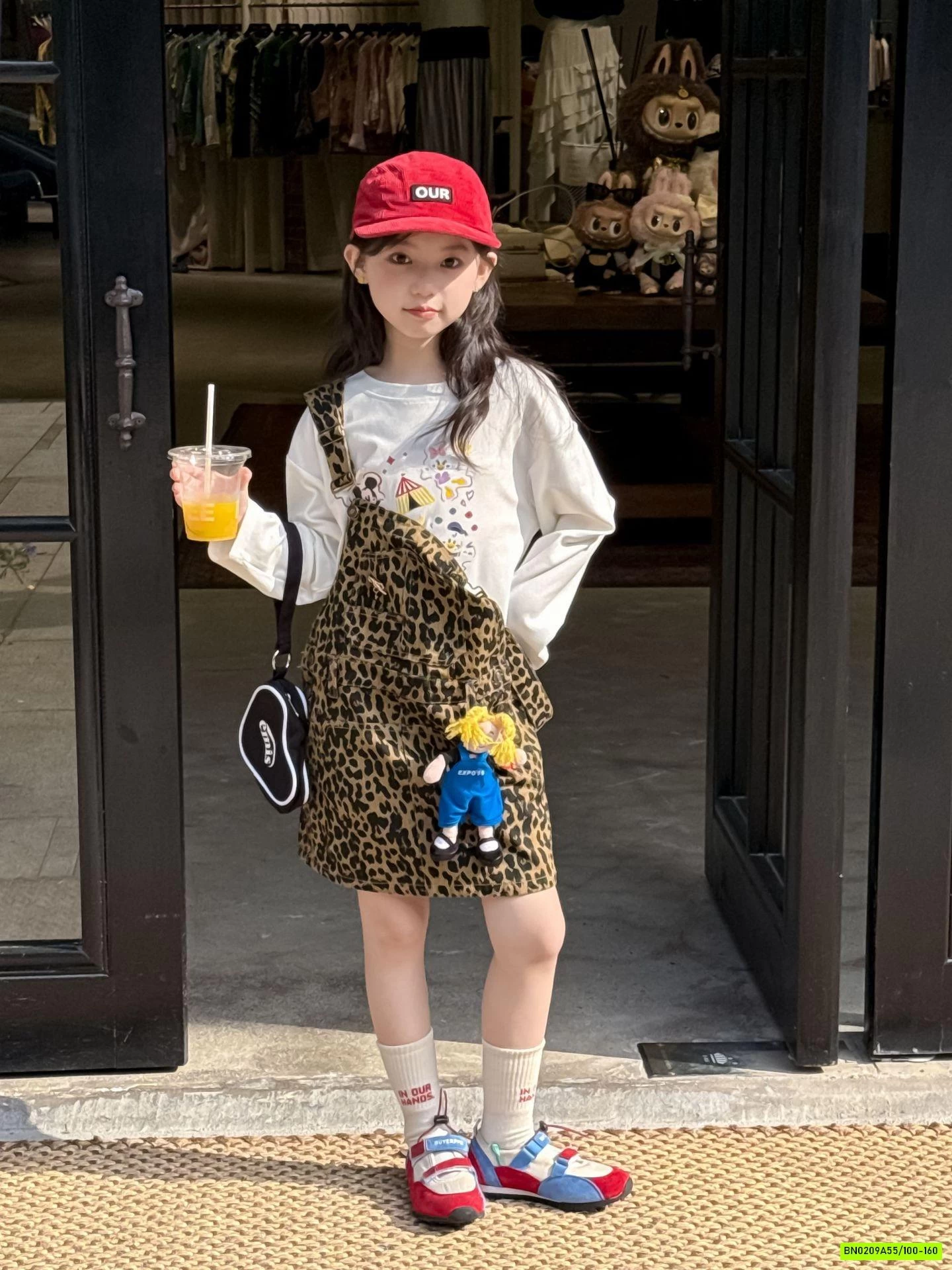 SÉT VÁY YẾM BEO MIX ÁO THUN TRẮNG