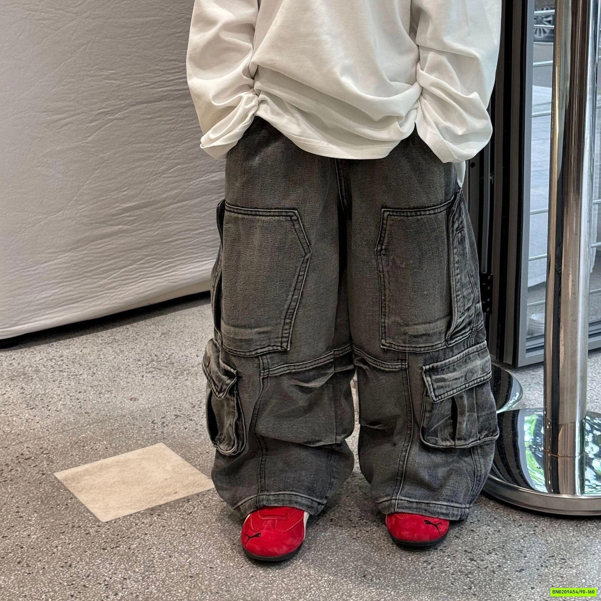 JEANS TÚI HỘP CÁ TÍNH