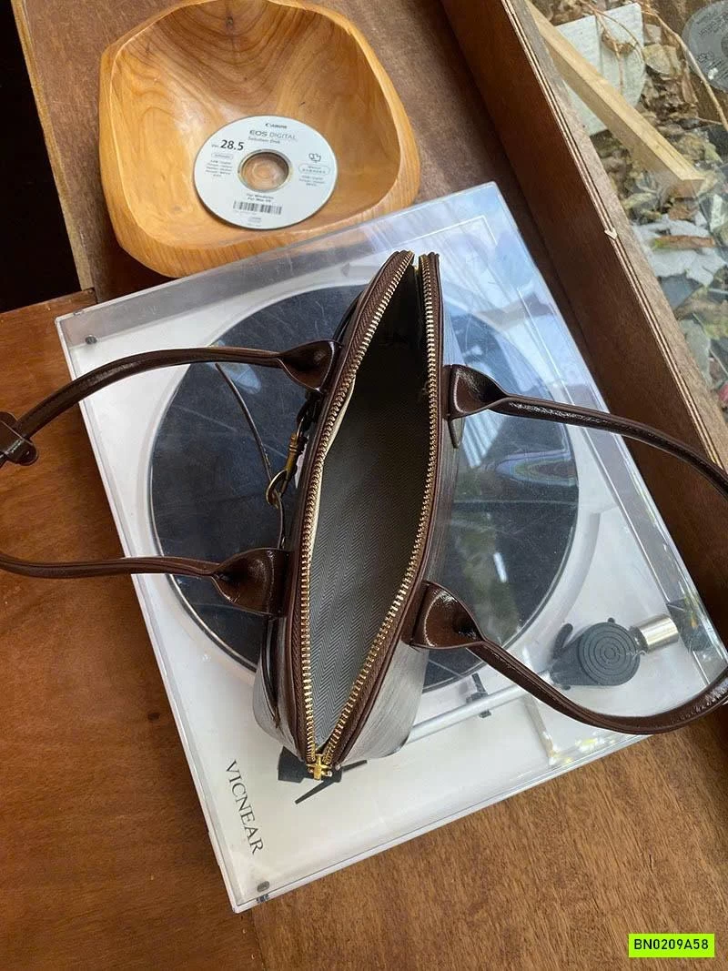 TÚI KẸP NÁCH DA PU