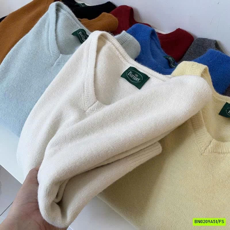 ÁO LEN DỆT KIM CỔ TIM CHO NỮ