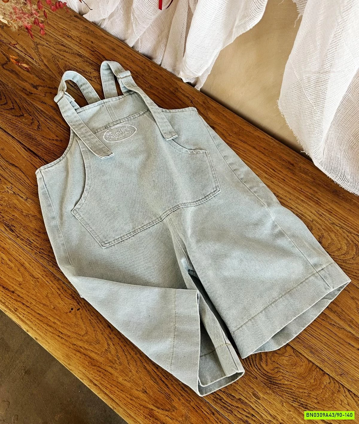 YẾM XANH ỐNG RỘNG MIX ÁO THUN NƠ