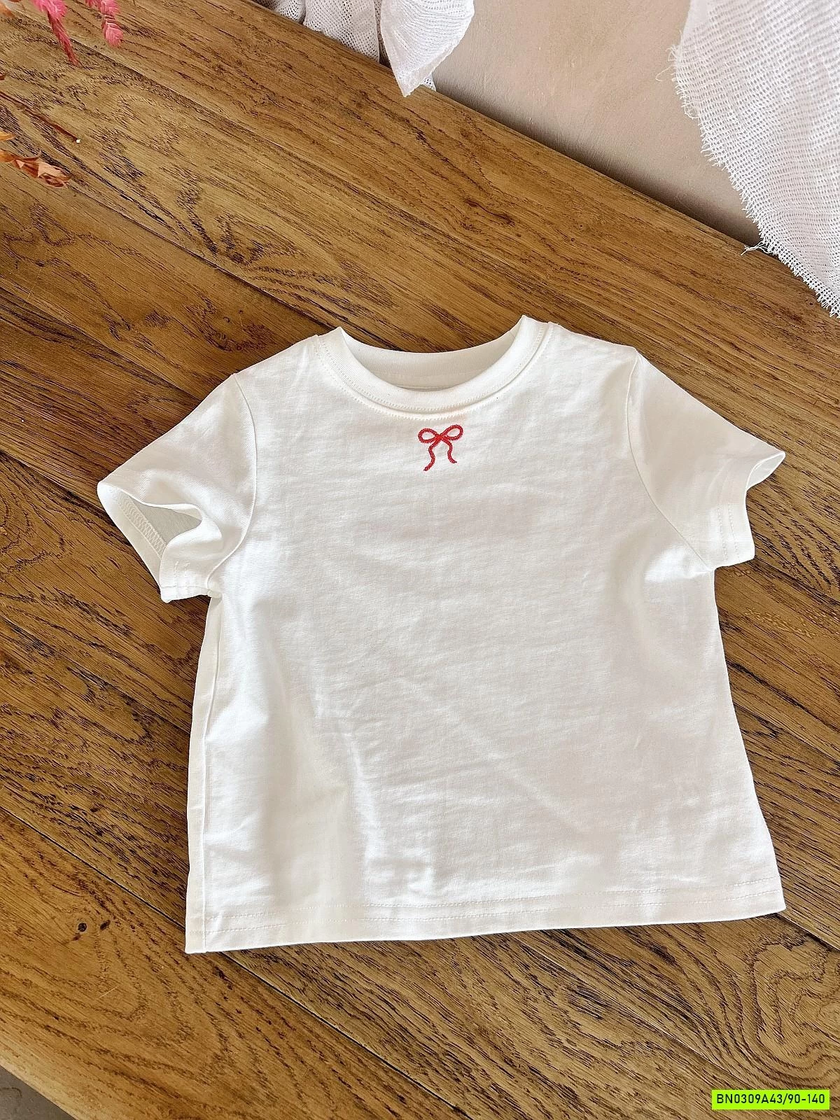 YẾM XANH ỐNG RỘNG MIX ÁO THUN NƠ