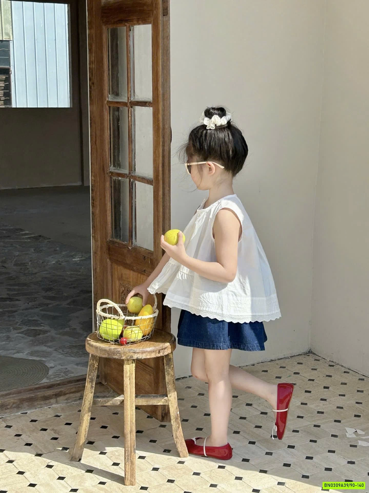 SÉT SƠ MI MIX CHÂN VÁY JEANS