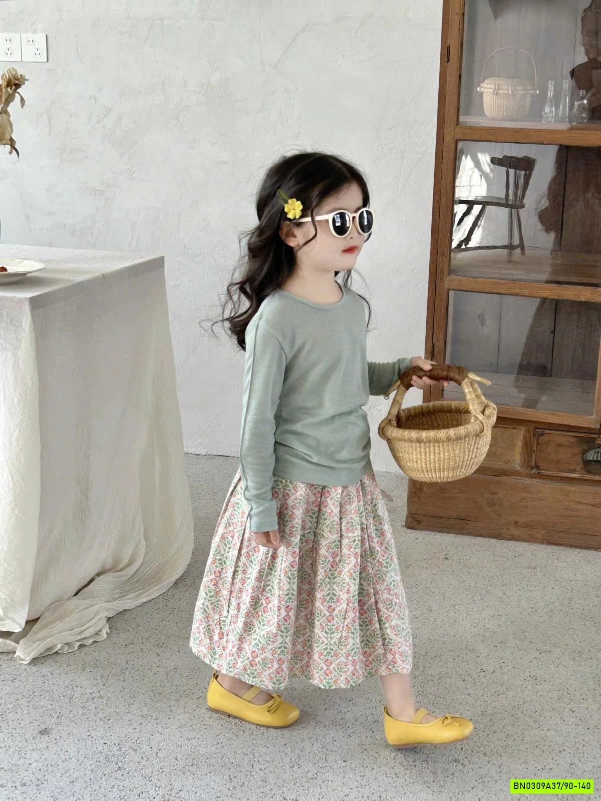 SÉT ÁO XANH DỆT MIX CHÂN VÁY HOA NHÍ