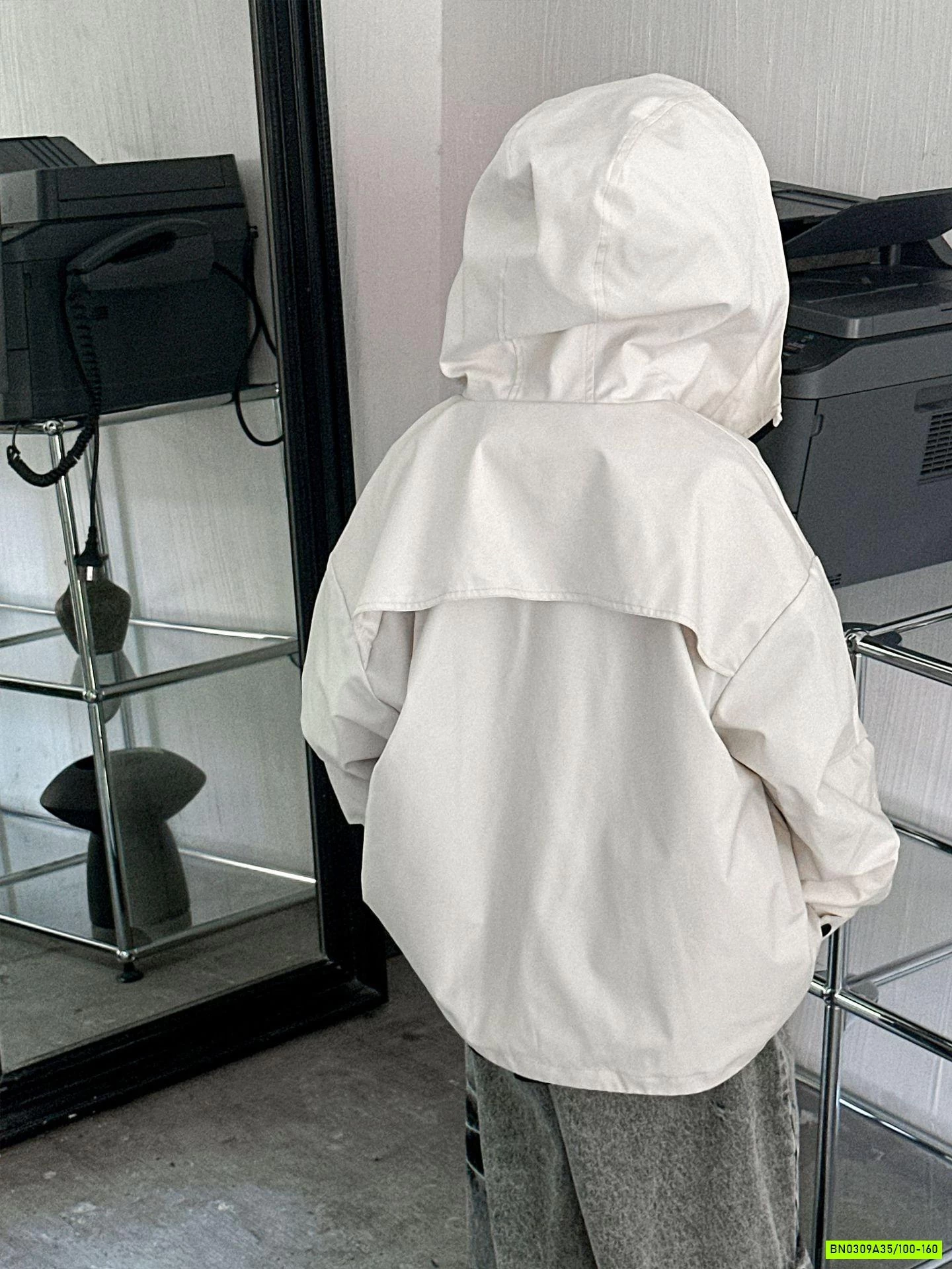 KHOÁC GIÓ TÚI HỘP