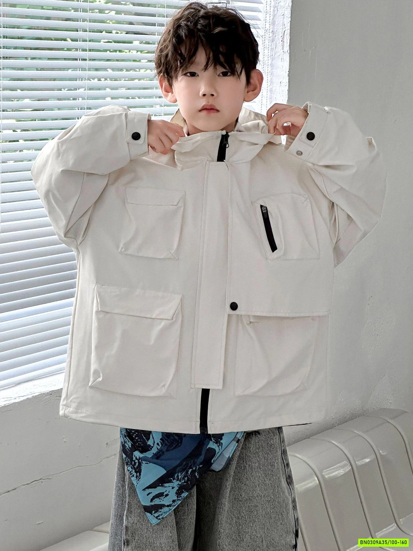 KHOÁC GIÓ TÚI HỘP