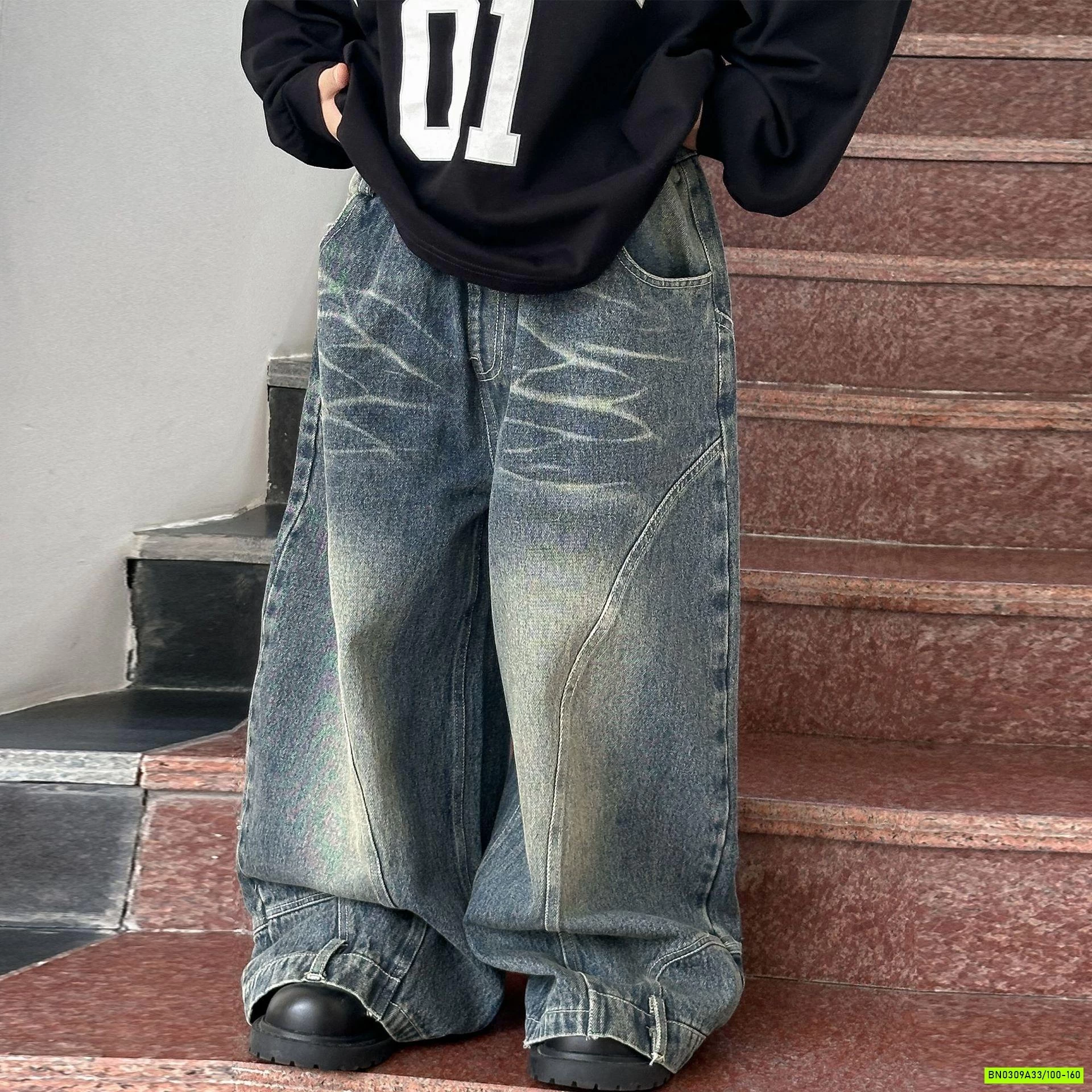 JEANS SUÔNG BẠC GỐI GÂN CHÉO