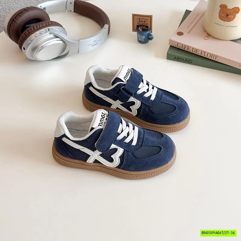 GIÀY THỂ THAO PHỐI LƯỚI VIỀN TRÁI TIM