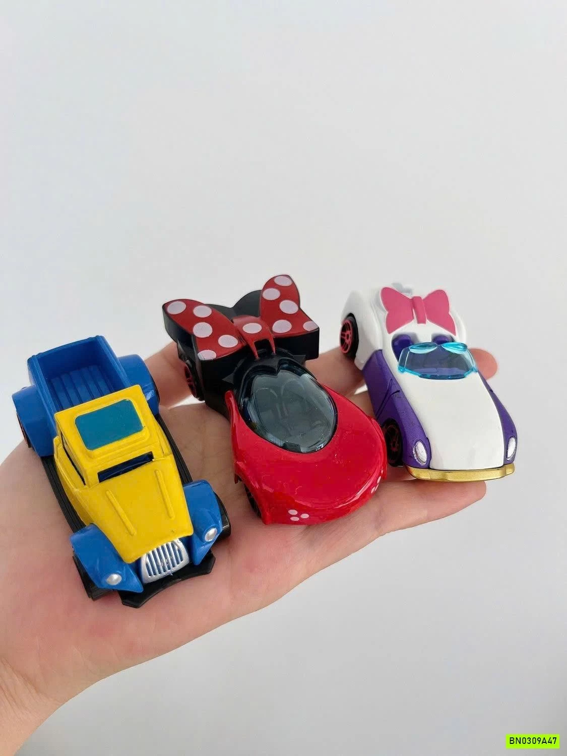 SET 6 OTO ĐỒ CHƠI DISNEY CHO BÉ