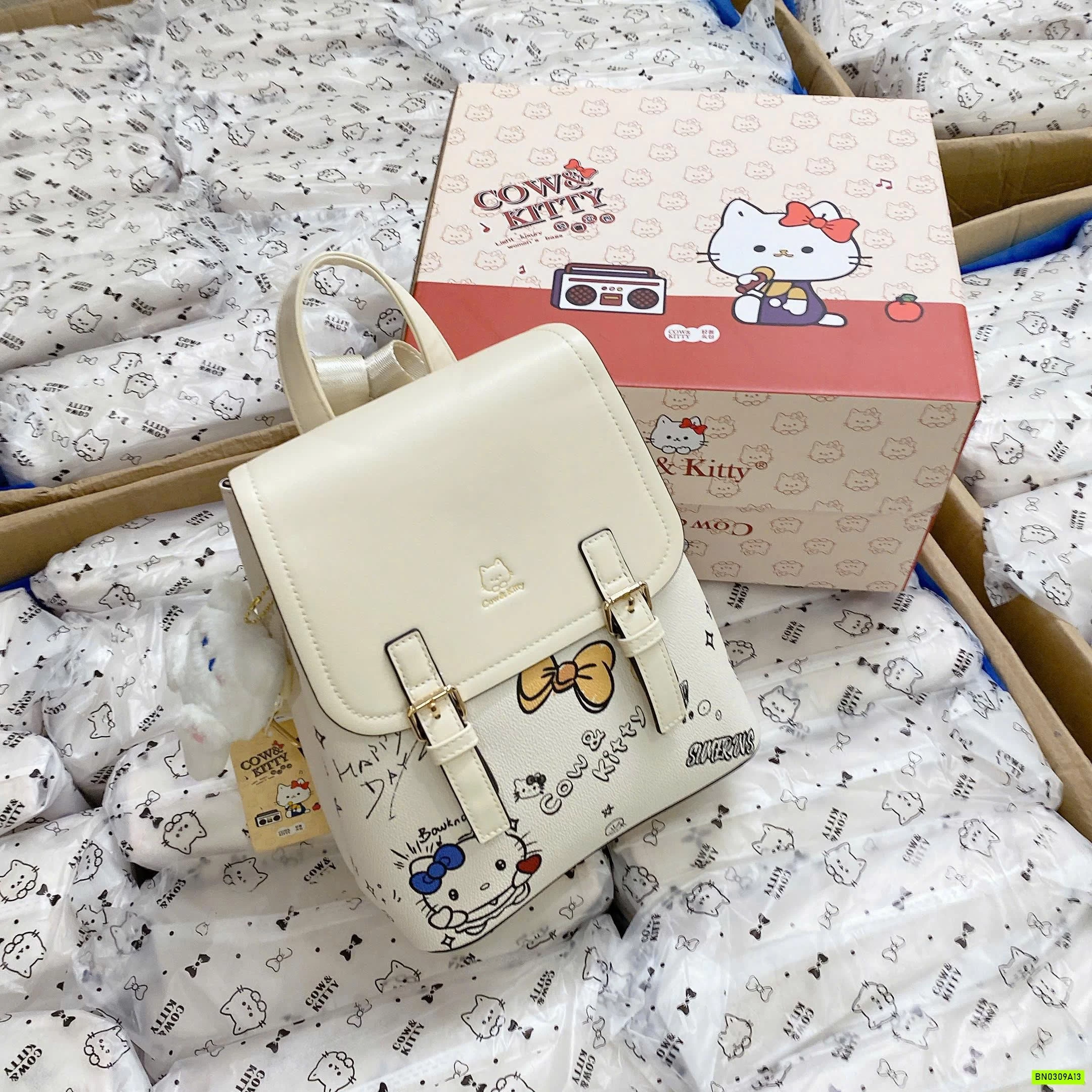 BALO KITTY CHÍNH HÃNG FULLBOX