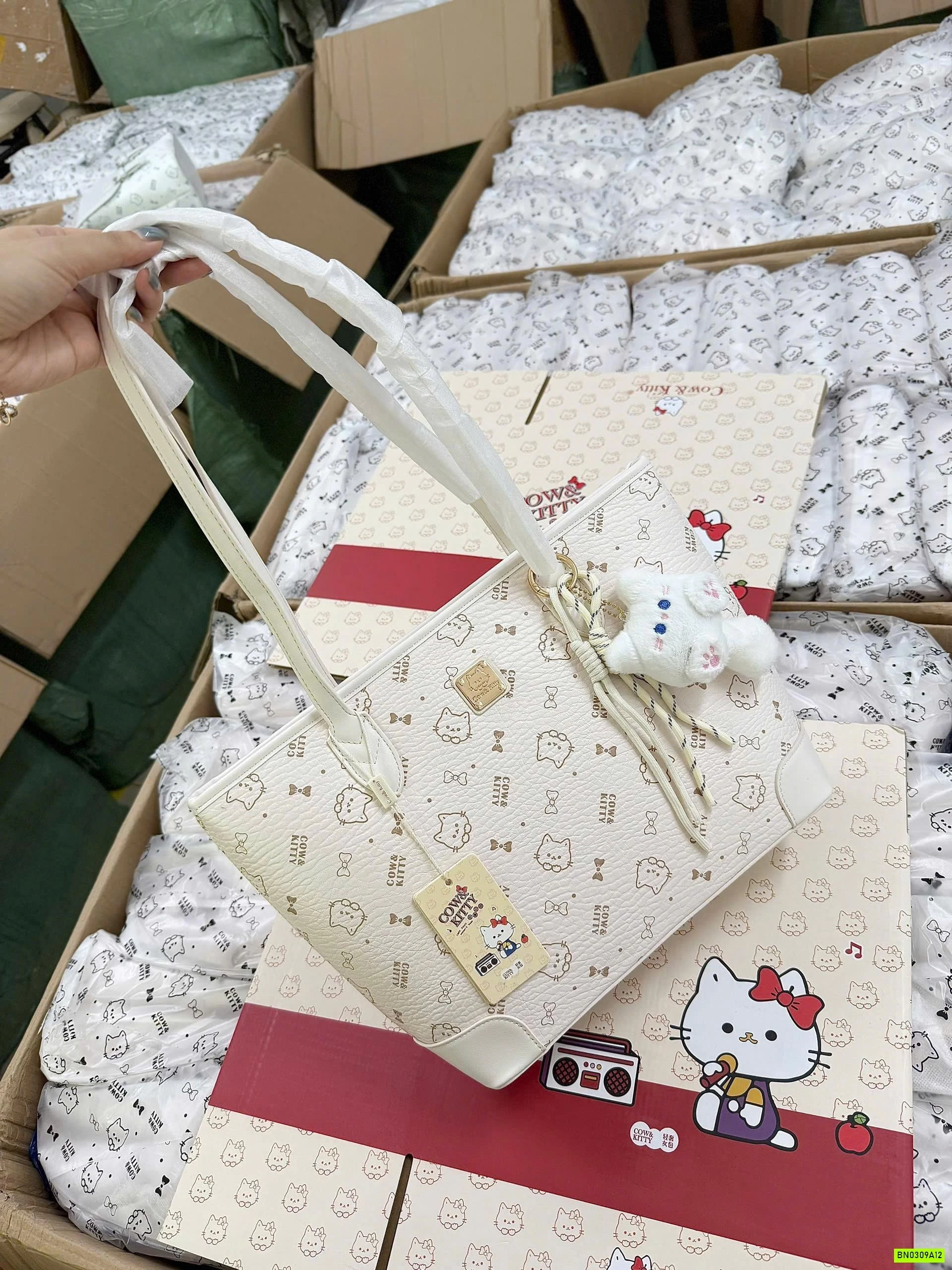 TÚI ĐEO VAI BẢN TO COW&KITTY