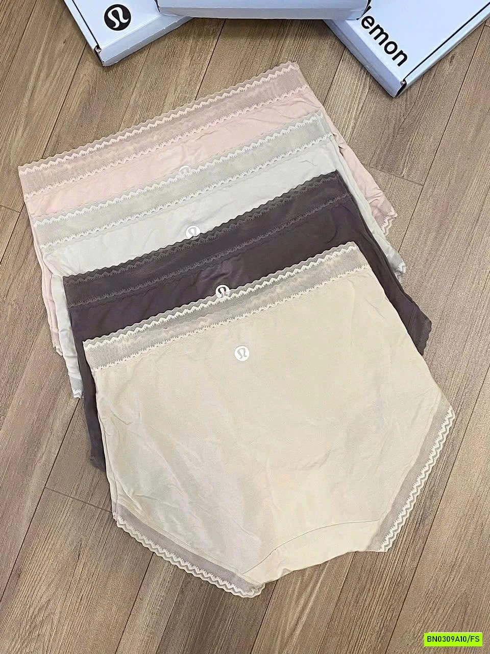 SÉT 4 QUẦN CHIP BĂNG LỤA LULULEMON CC