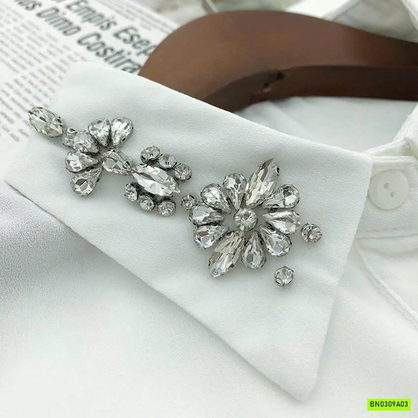 CỔ ÁO SƠ MI ĐÍNH ĐÁ