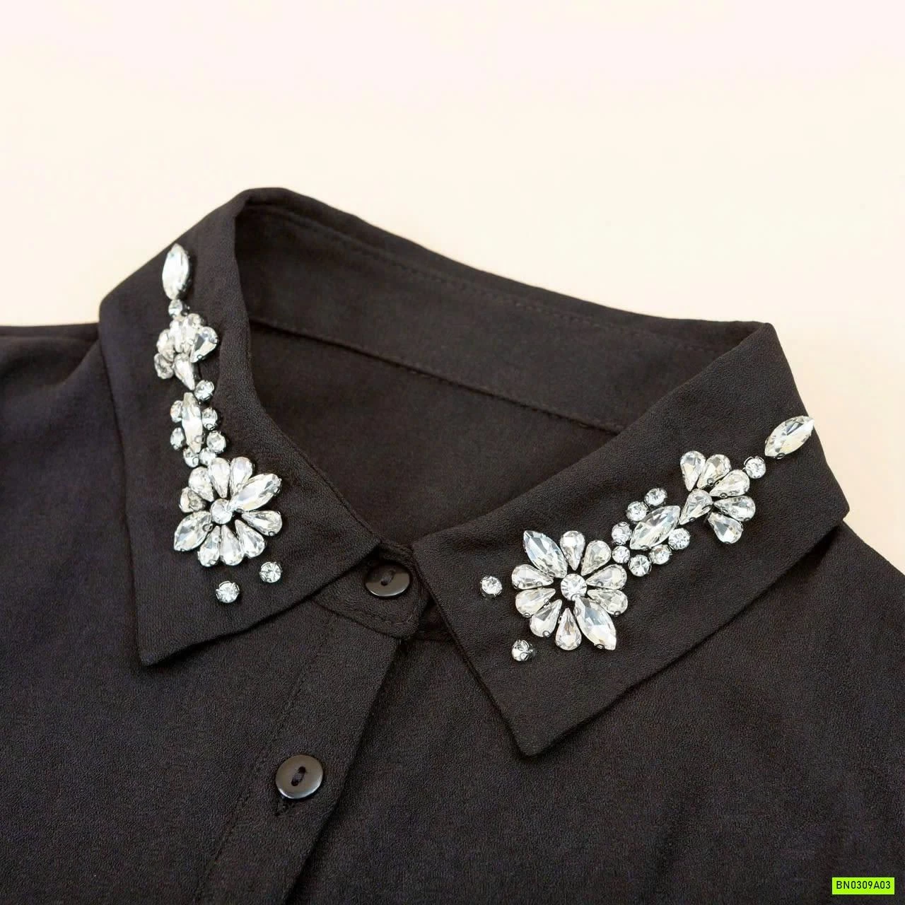 CỔ ÁO SƠ MI ĐÍNH ĐÁ