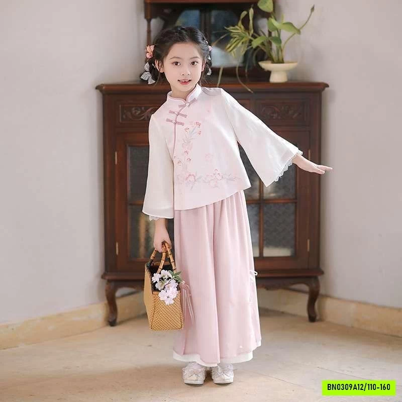 SÉT LỤA TRUNG HOA THÊU