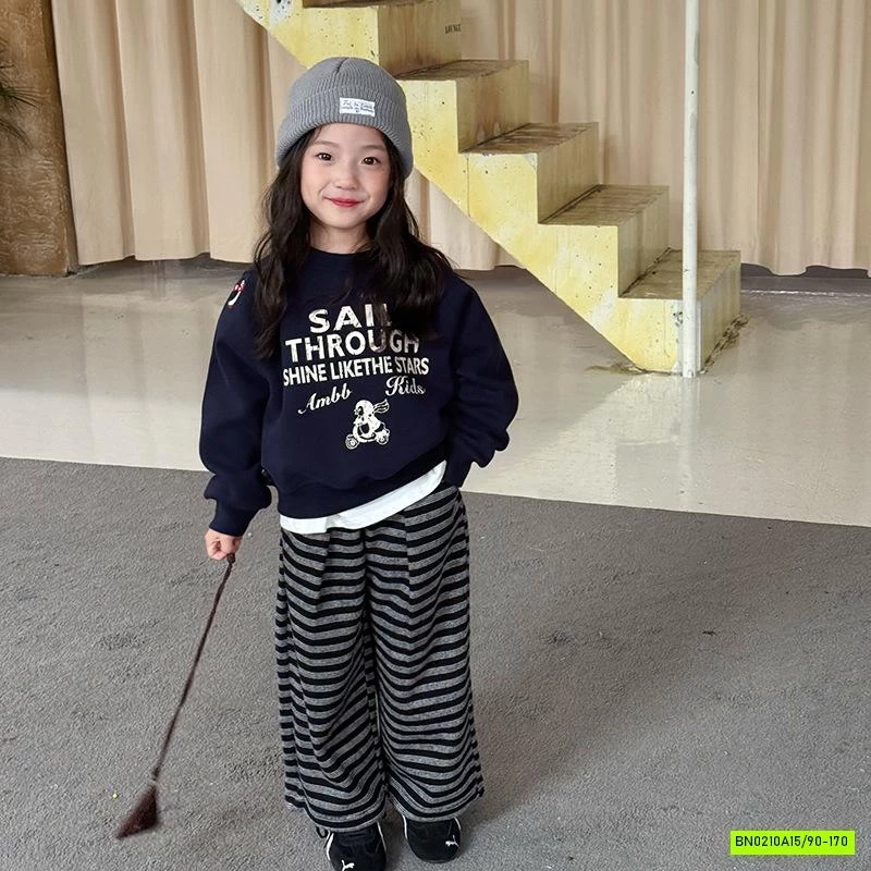 ÁO NỈ IN CHỮ 25F021 AMBB