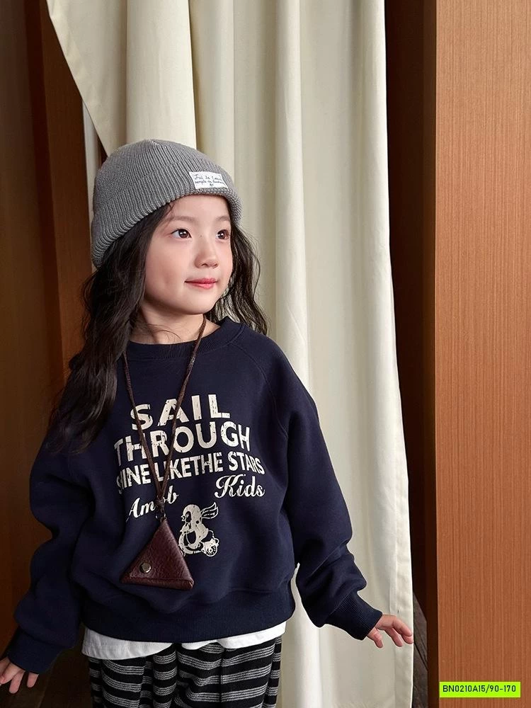 ÁO NỈ IN CHỮ 25F021 AMBB