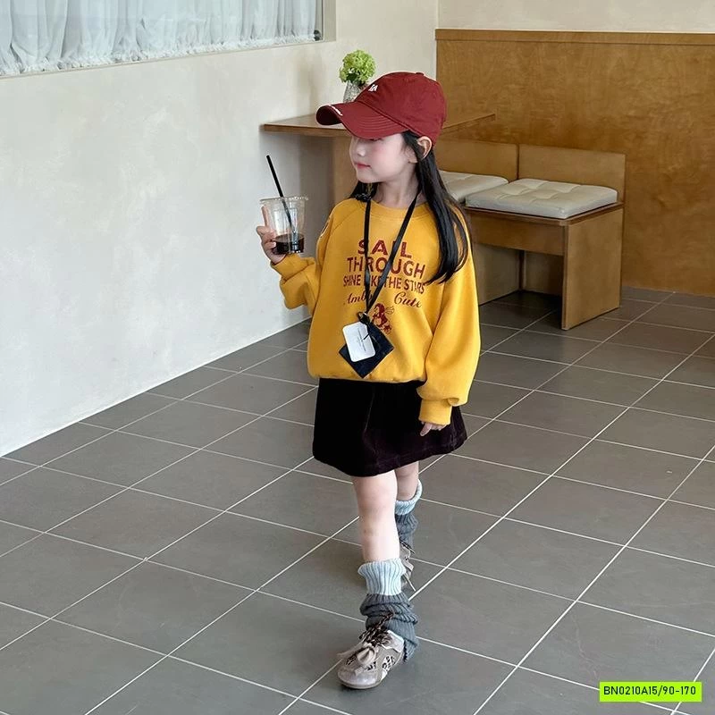 ÁO NỈ IN CHỮ 25F021 AMBB