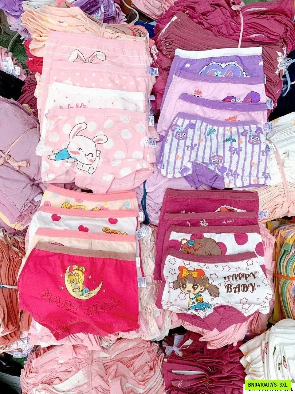 SET 4 CHIP ĐÙI BÉ GÁI BẢNG MÀU MỚI