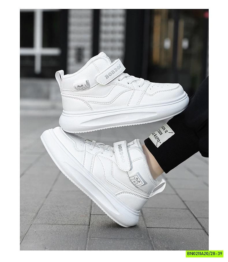 GIÀY THỂ THAO BOBDOG CAO CỔ