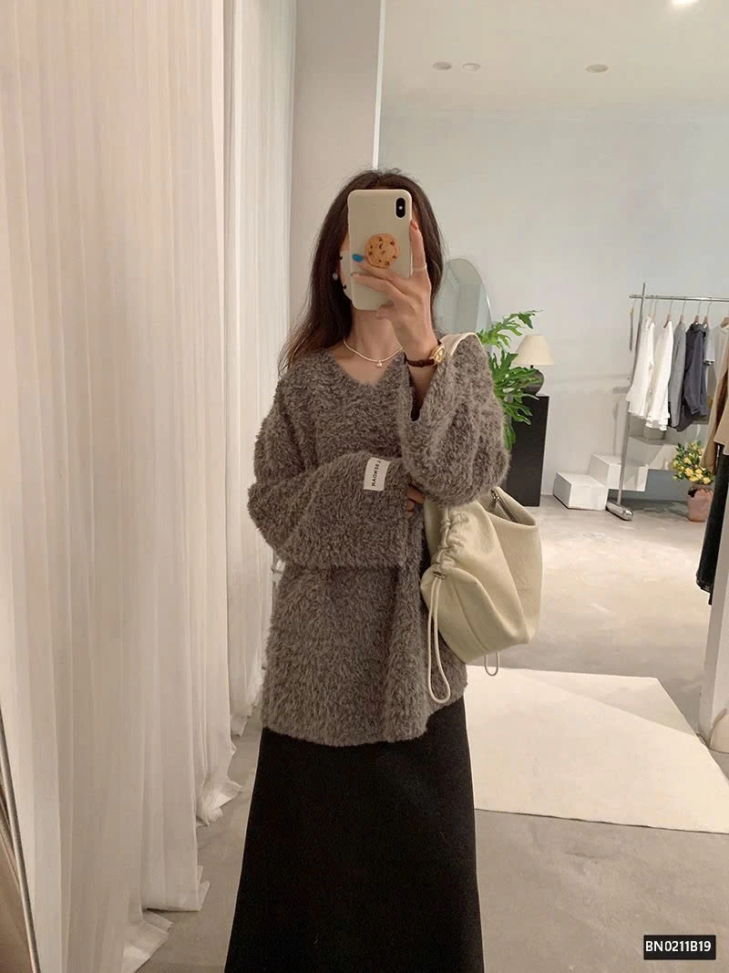 ÁO LEN KIỂU LÔNG XÙ CHO NỮ