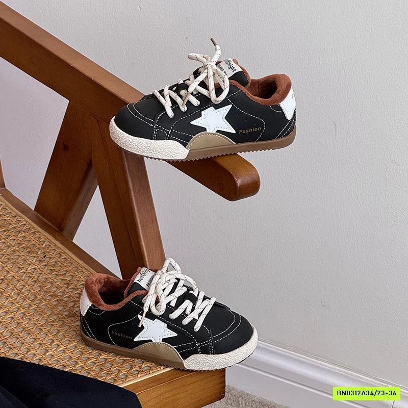 GIÀY ĐẾ BỆT NGÔI SAO LÓT NHUNG