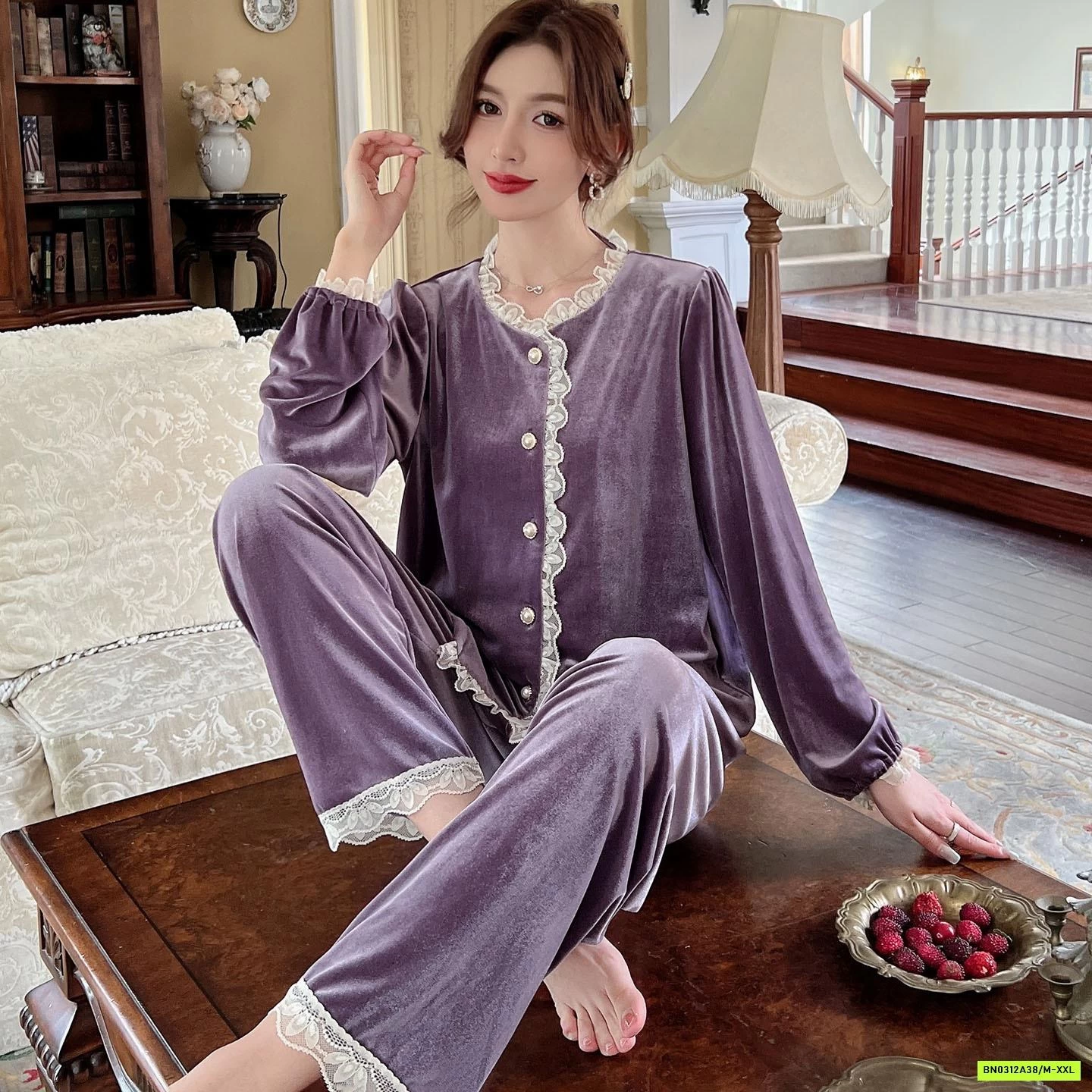 BỘ NGỦ NHUNG VIỀN REN CAO CẤP