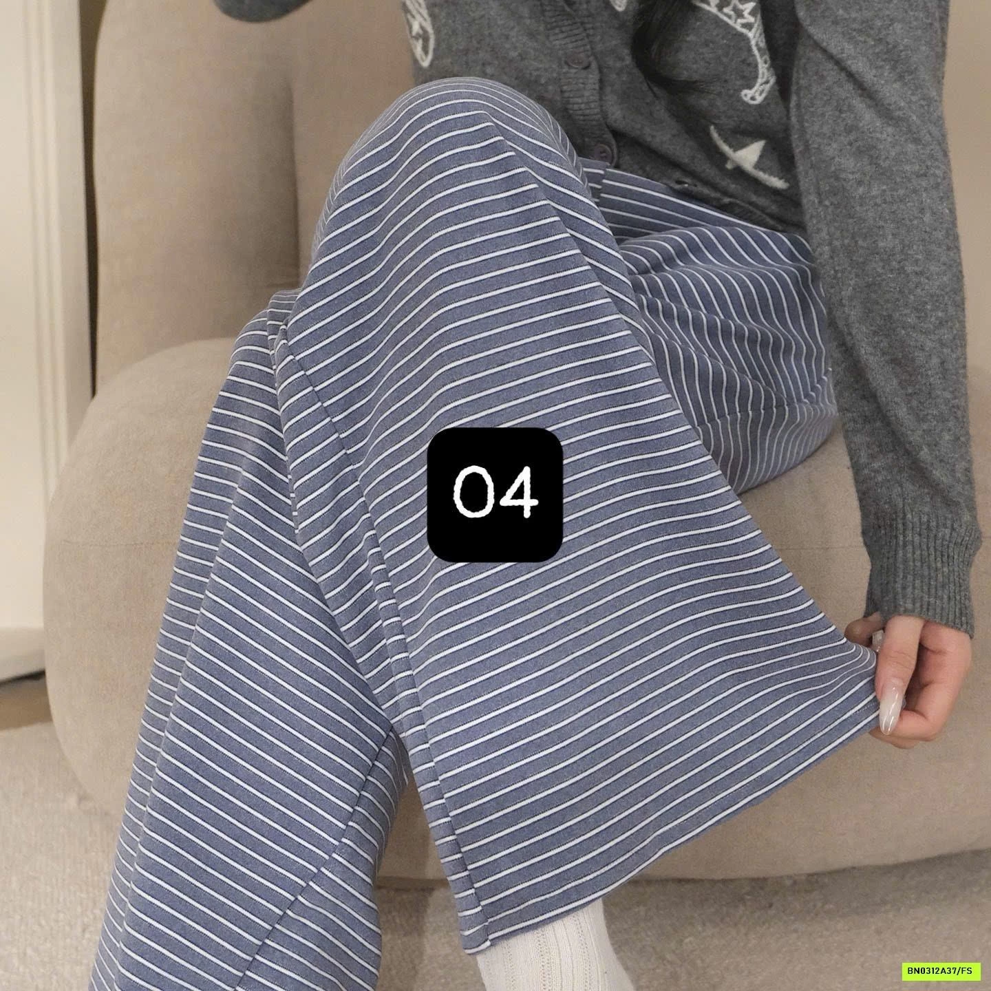 QUẦN NỈ SUÔNG KẺ MẶC NHÀ