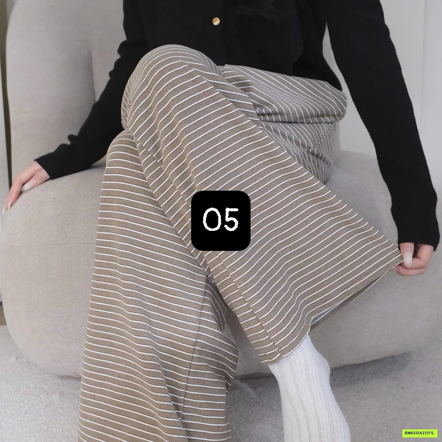 QUẦN NỈ SUÔNG KẺ MẶC NHÀ