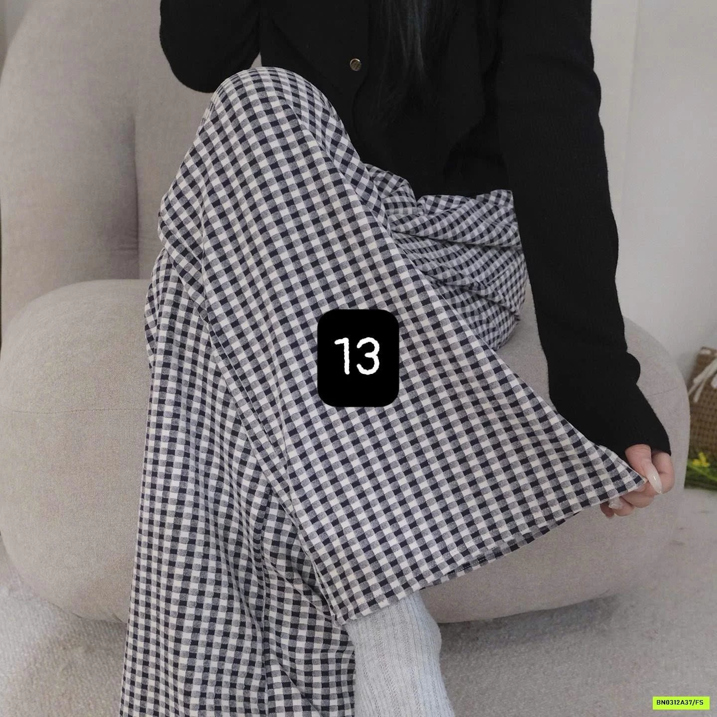 QUẦN NỈ SUÔNG KẺ MẶC NHÀ