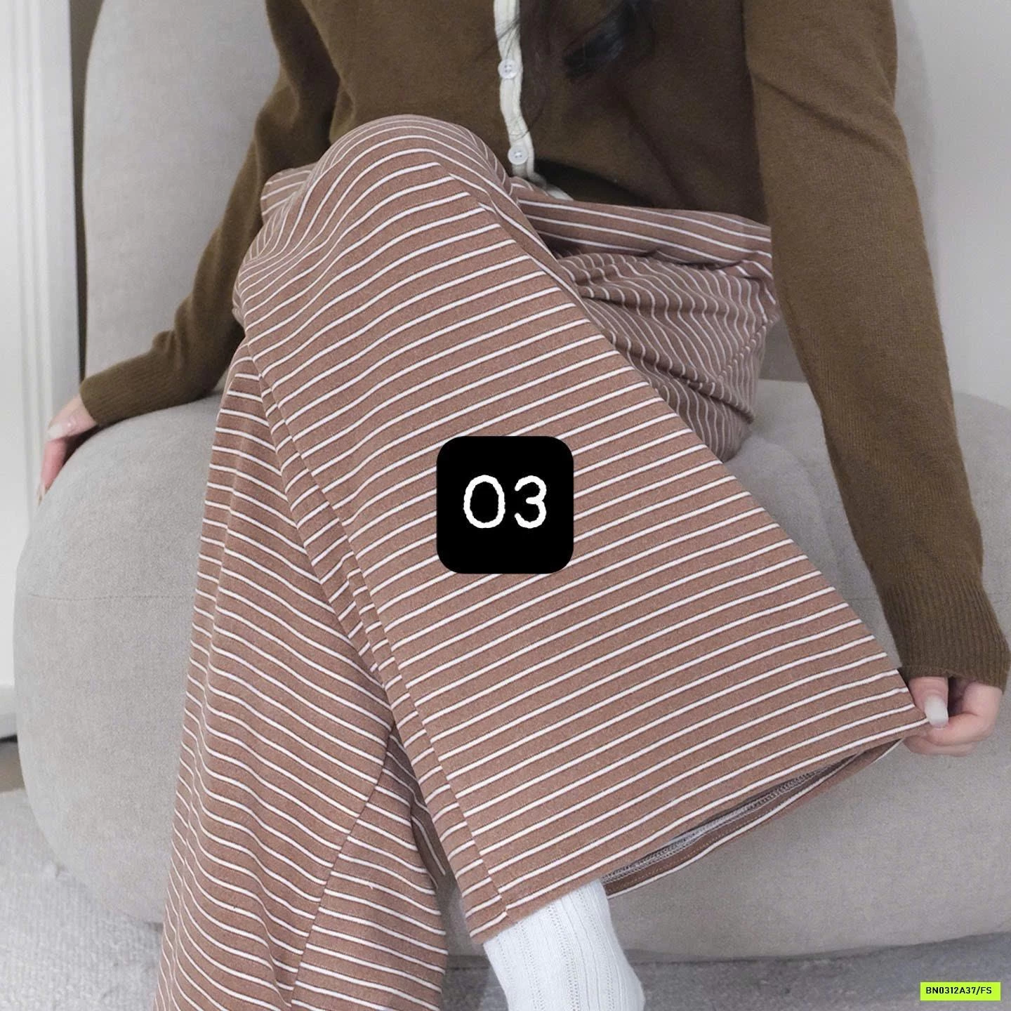 QUẦN NỈ SUÔNG KẺ MẶC NHÀ