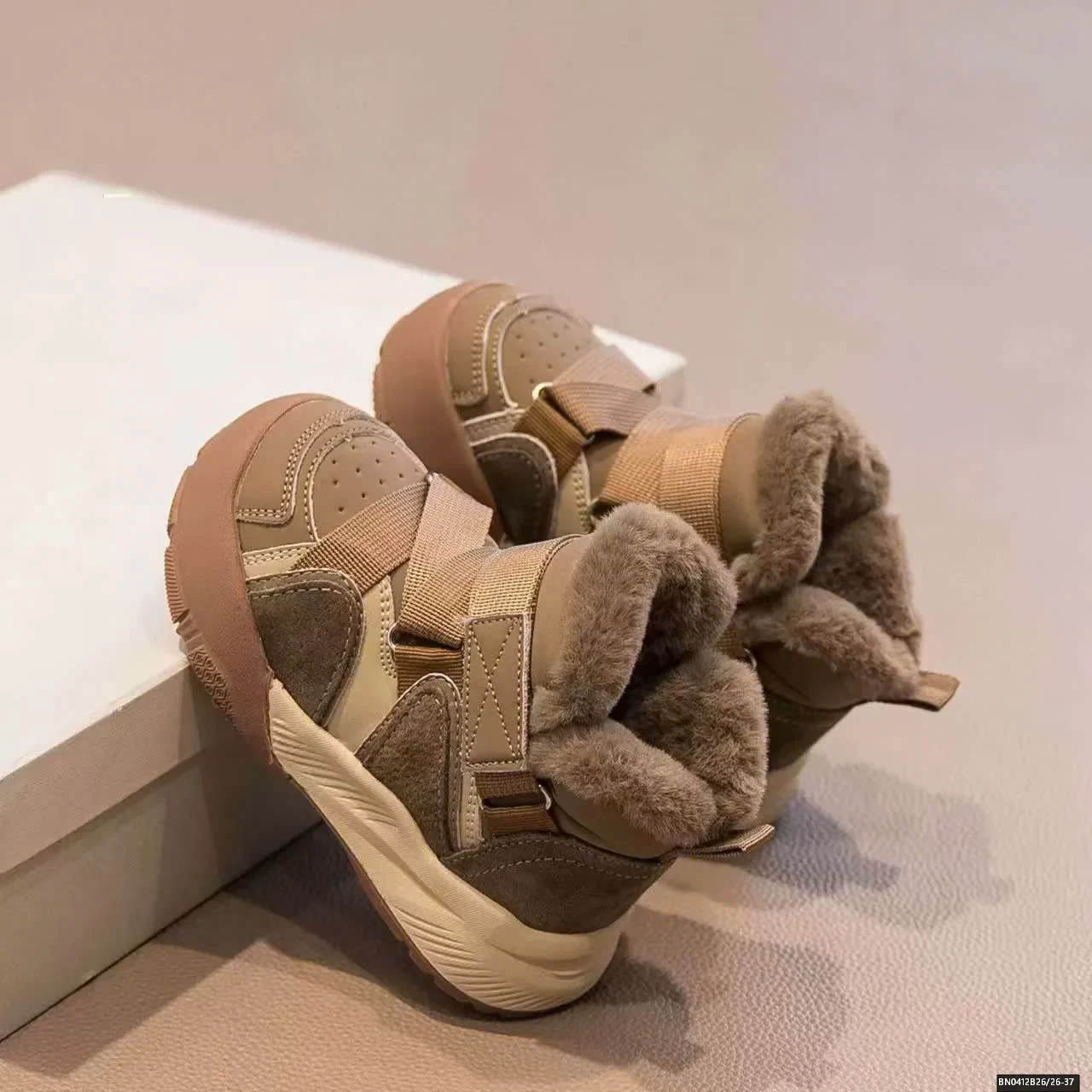 GIẦY CỔ LÔNG MÙA ĐÔNG CHO BÉ