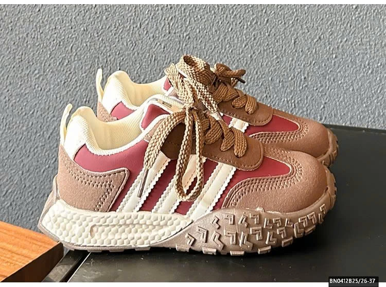 GIẦY ĐẾ ĐINH 3 SỌC