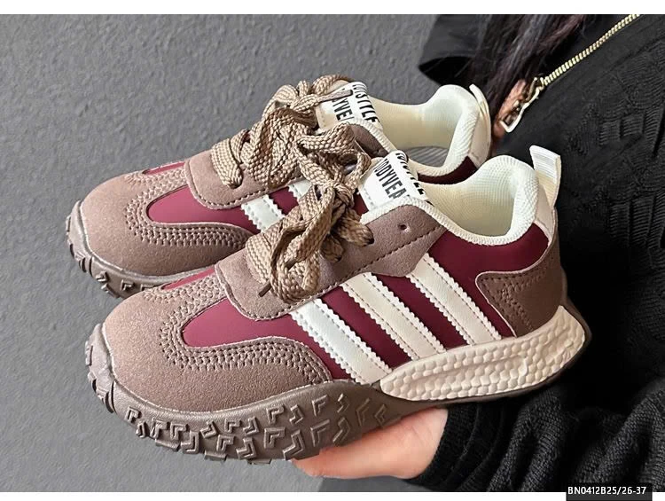 GIẦY ĐẾ ĐINH 3 SỌC