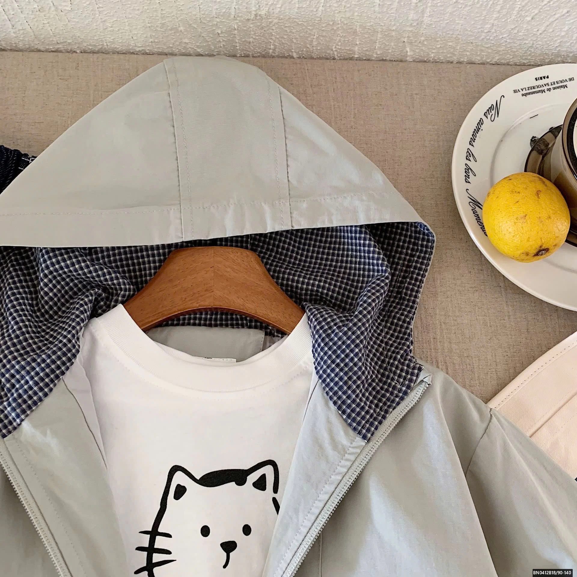 ÁO KHOÁC GIÓ LIỀN MŨ