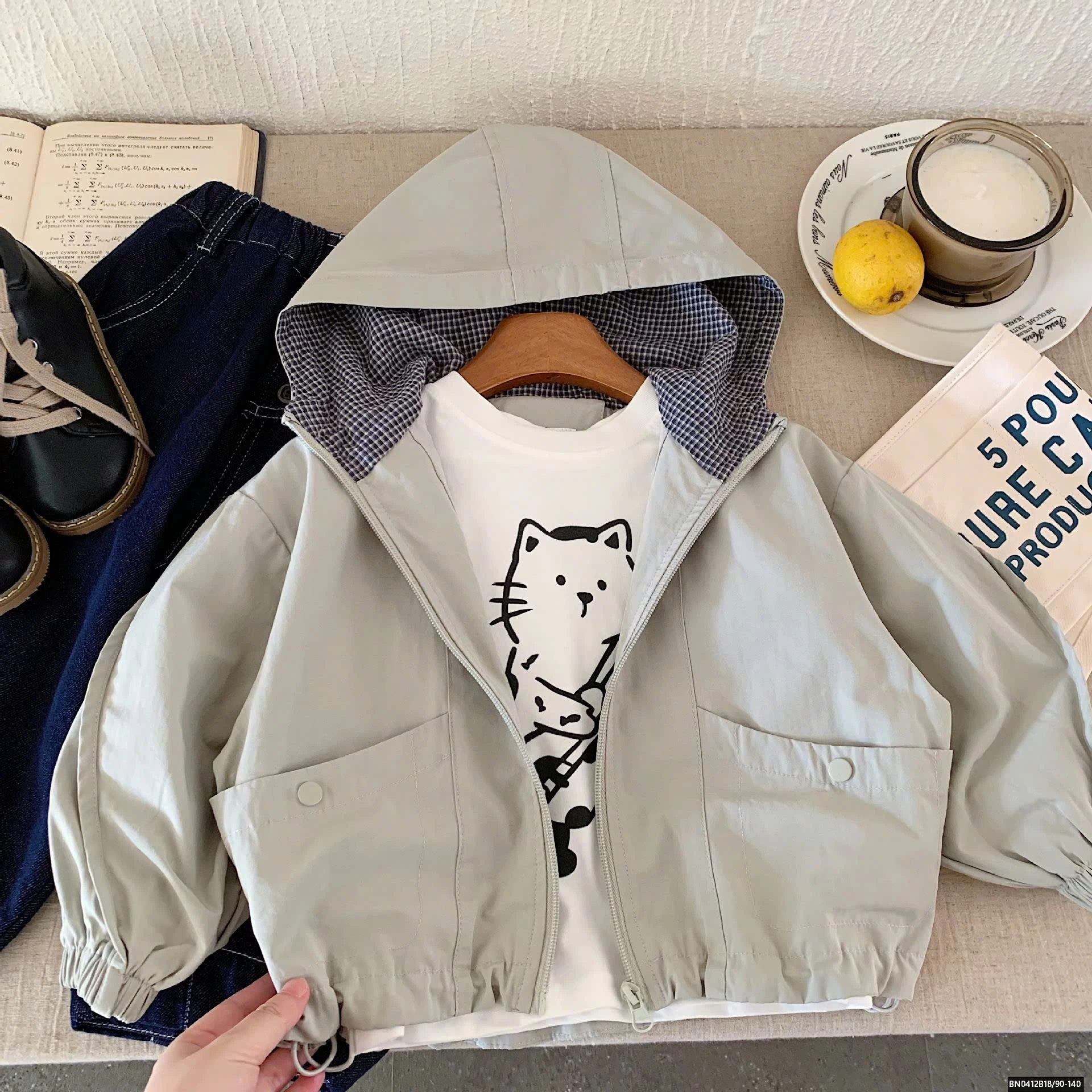 ÁO KHOÁC GIÓ LIỀN MŨ