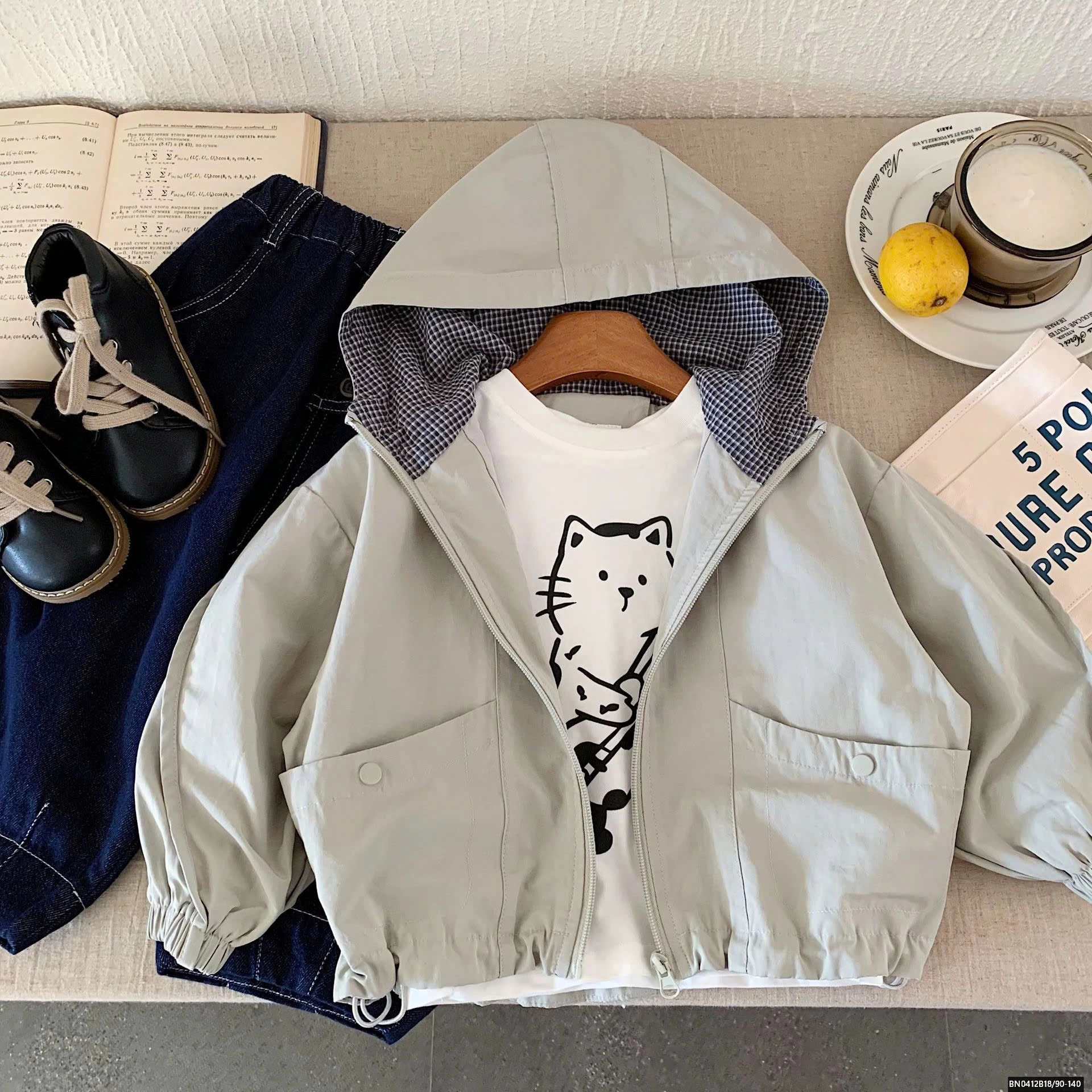 ÁO KHOÁC GIÓ LIỀN MŨ