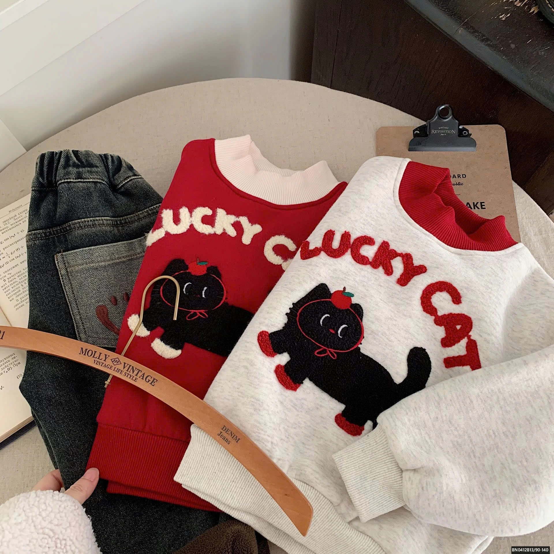 ÁO NỈ LÓT LÔNG CỪU LUCKY CAT