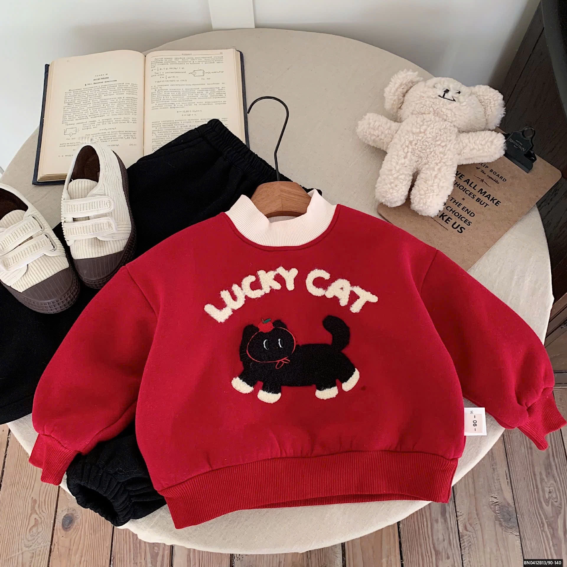 ÁO NỈ LÓT LÔNG CỪU LUCKY CAT